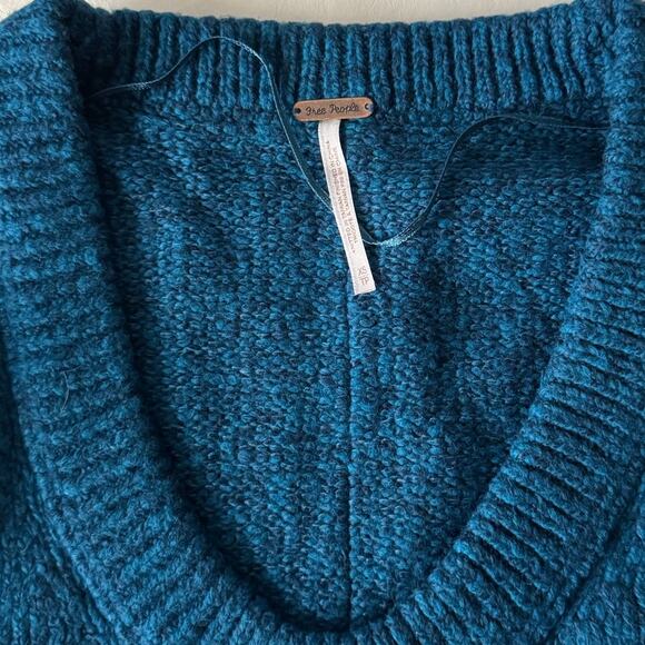 New Free People Brookside Oversized Sweater in Halcyon Blue Women's XS - Picture 5 of 10